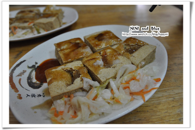 澎湖美食 中正路 黃金臭豆腐nini And Blue 玩樂食記