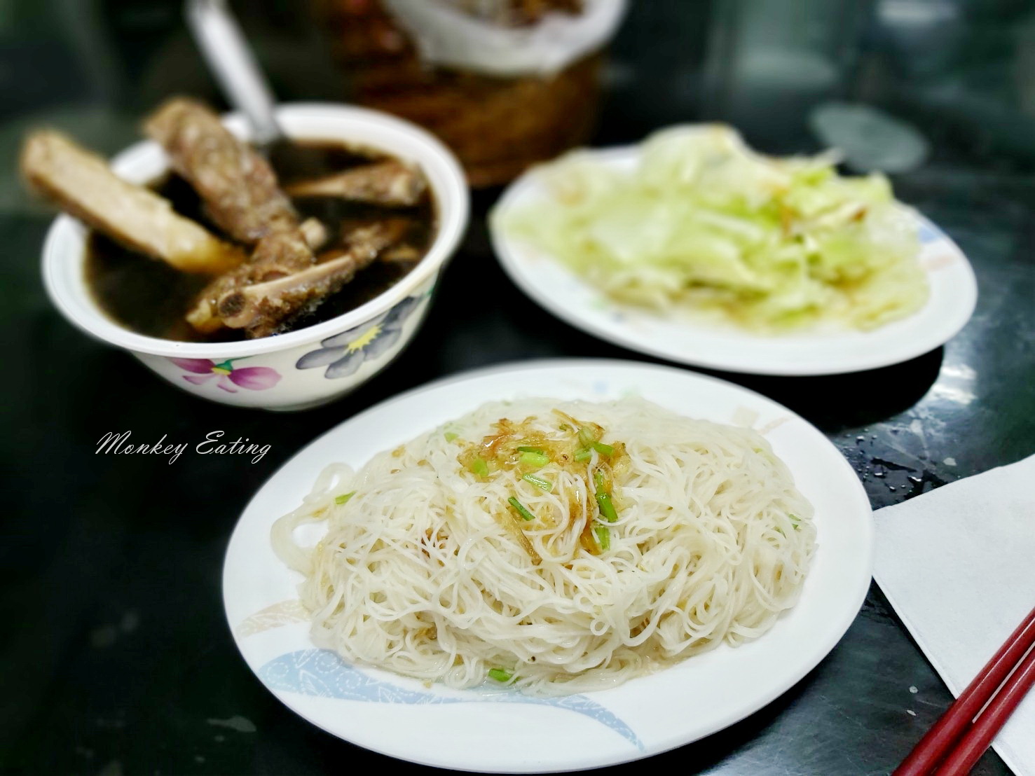 當歸豬腳,當歸土虱,豐原美食,當歸鴨麵線,台中宵夜,藥燉排骨,深夜美食 @Nini and Blue  玩樂食記