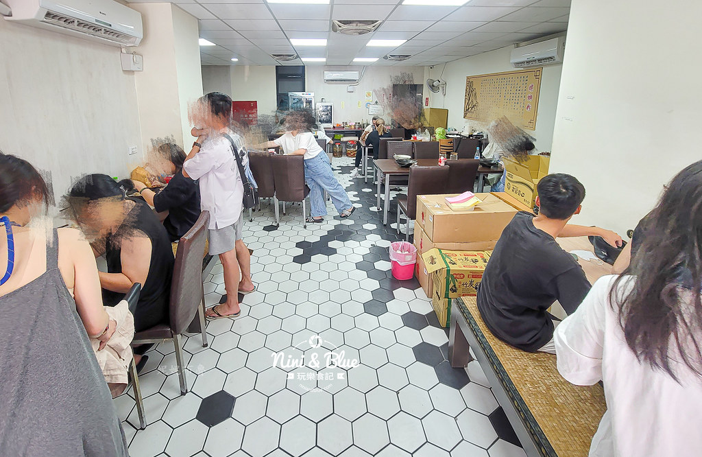 新林海鮮餐廳 – 台中30年老字號海鮮台菜合菜餐廳，google評論4顆星