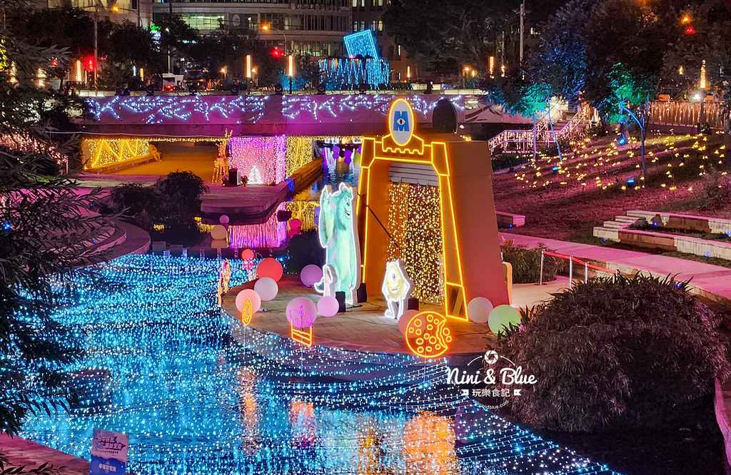 台中耶誕嘉年華,柳川水岸,2024台中耶誕嘉年華,台中耶誕節景點 @Nini and Blue  玩樂食記