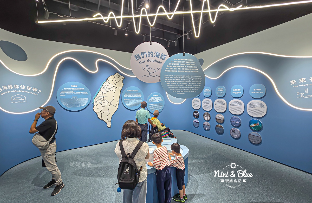 台中海洋館-首座台中水族館就在梧棲漁港旁.門票,營業時間,交通及8大展區全搞定！