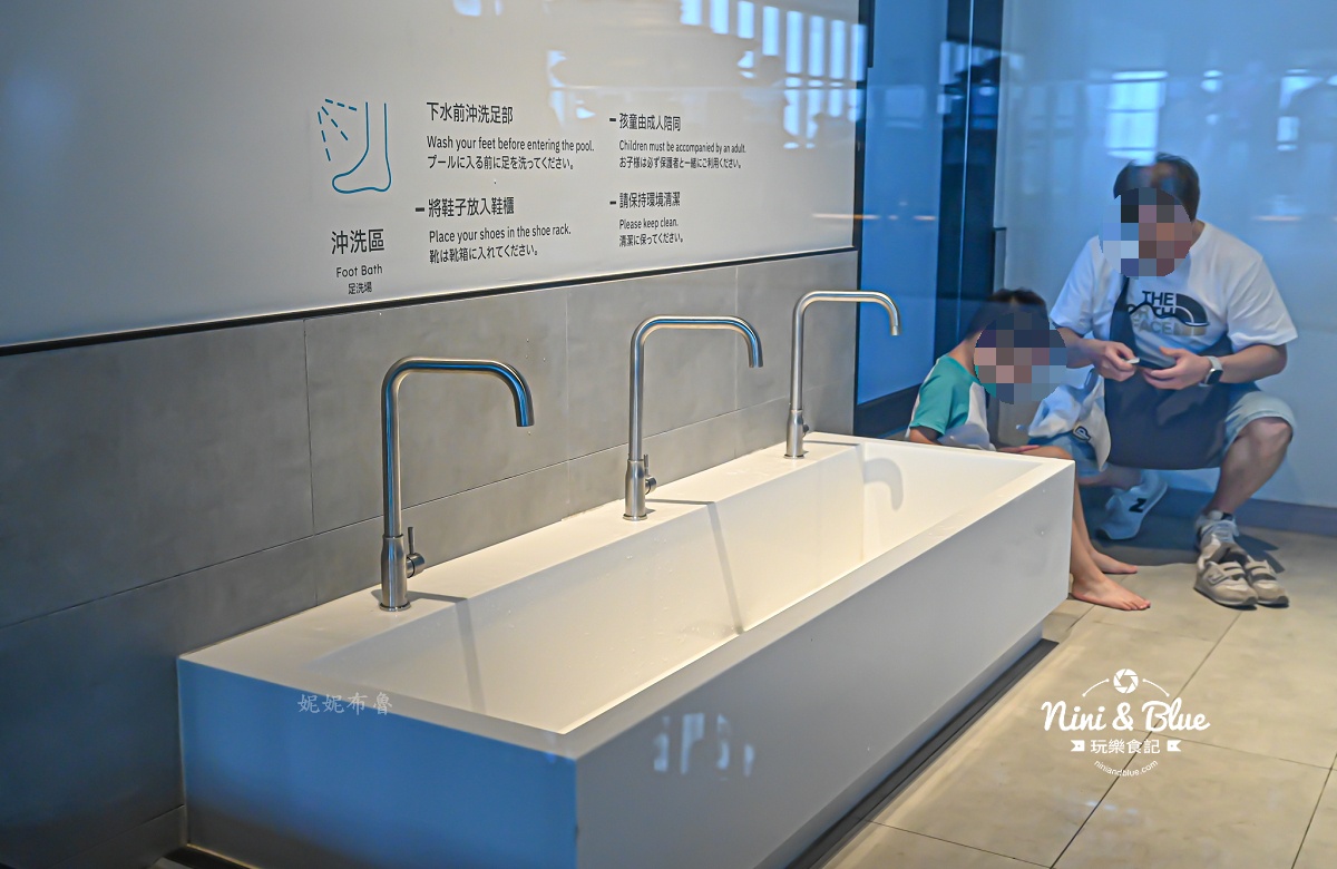 台中海洋館-首座台中水族館就在梧棲漁港旁.門票,營業時間,交通及8大展區全搞定！