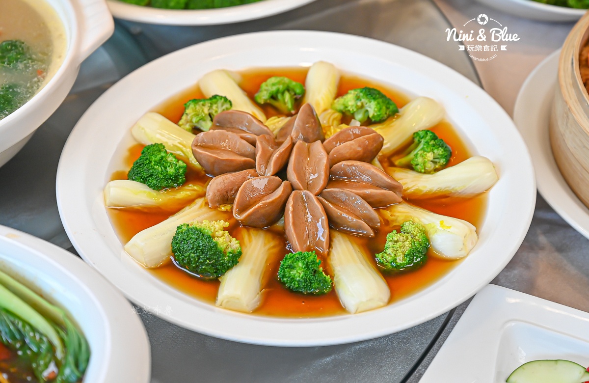 台中年菜,台中圓桌,台中桌菜,食蘊潮創中菜餐廳,通豪大飯店,飯店餐廳,圓桌包廂,台中春酒,台中尾牙,台中會議便當,台中合菜,食蘊,台中聚餐