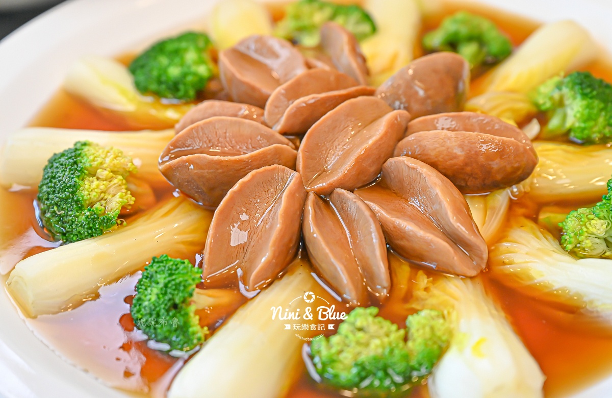 台中年菜,台中圓桌,台中桌菜,食蘊潮創中菜餐廳,通豪大飯店,飯店餐廳,圓桌包廂,台中春酒,台中尾牙,台中會議便當,台中合菜,食蘊,台中聚餐