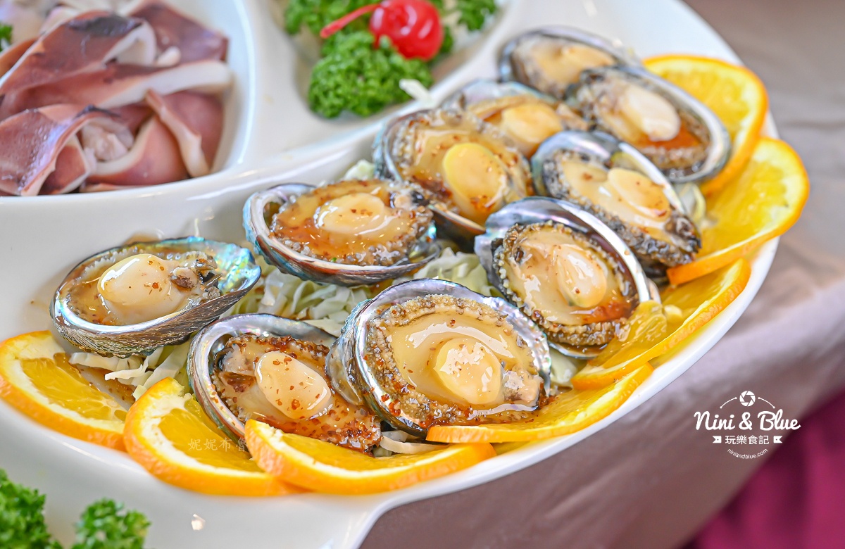 台中年菜,台中圓桌,台中桌菜,食蘊潮創中菜餐廳,通豪大飯店,飯店餐廳,圓桌包廂,台中春酒,台中尾牙,台中會議便當,台中合菜,食蘊,台中聚餐