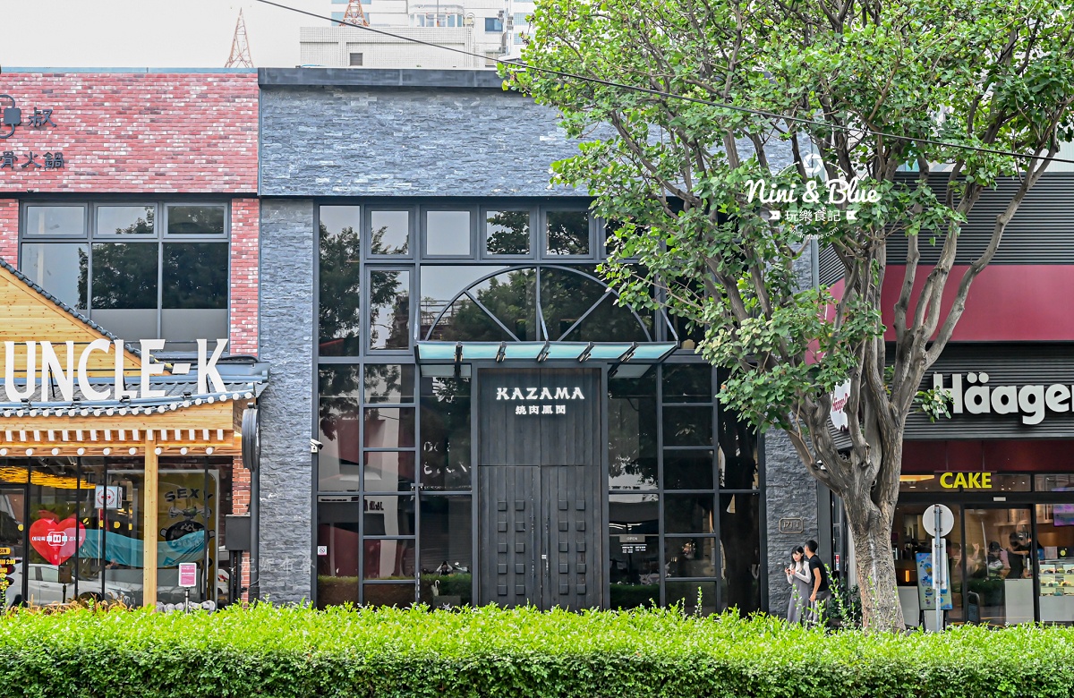 燒肉風間台中公益路 店門口