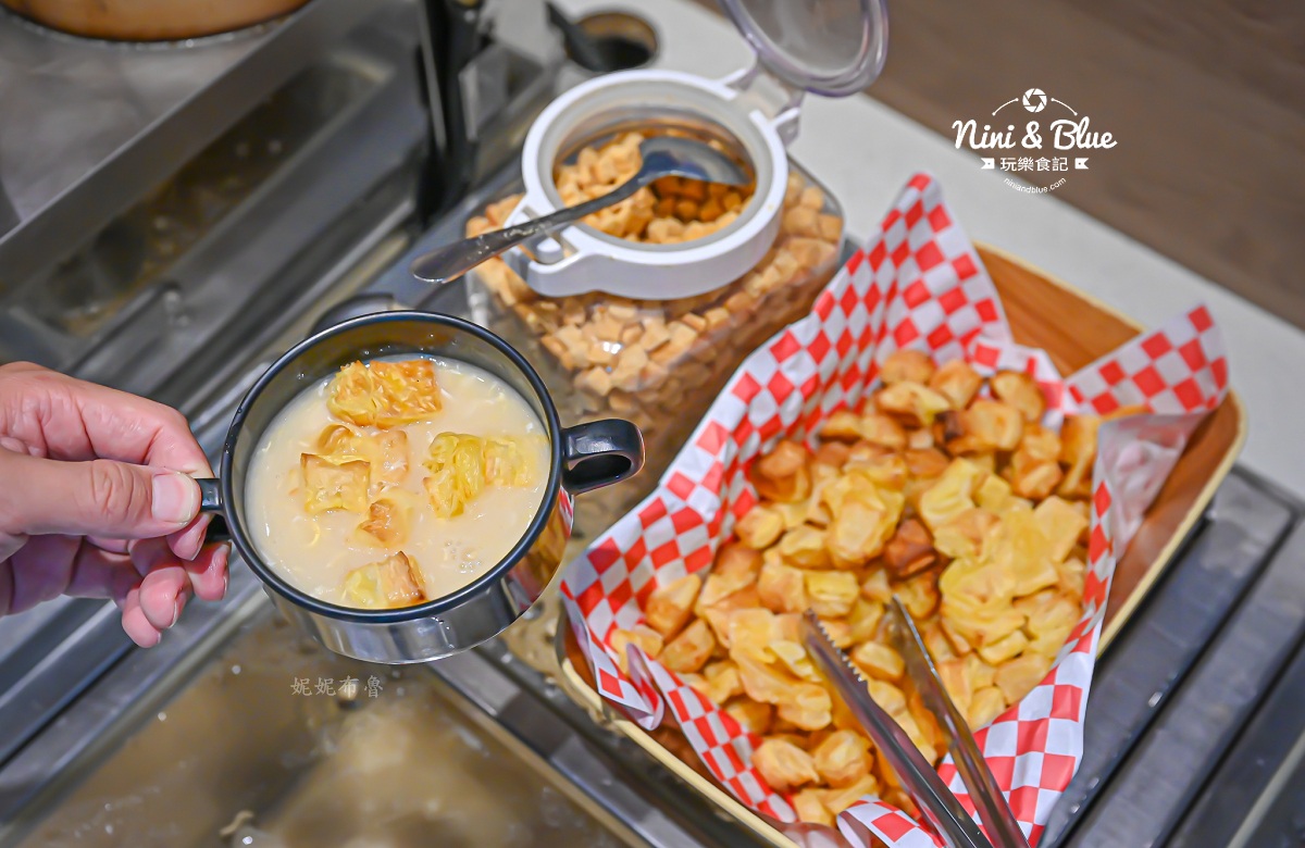 牛室炙燒牛排台中崇德 洲際棒球場美食 玉米濃湯