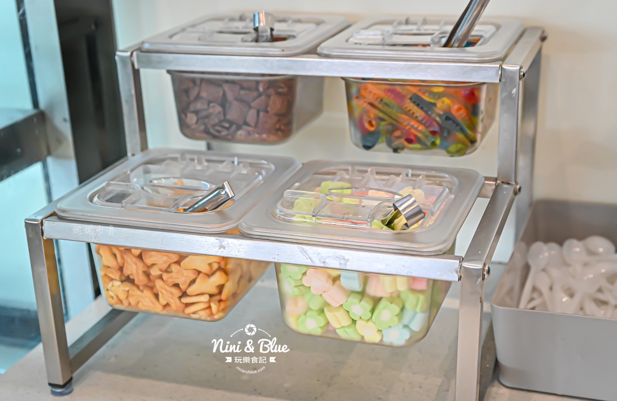 牛室炙燒牛排台中崇德 洲際棒球場美食 餅乾