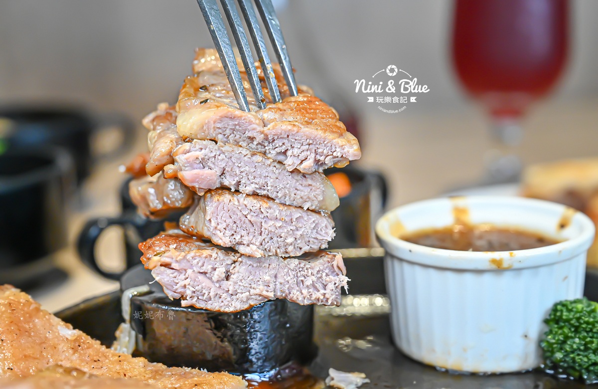 牛室炙燒牛排台中崇德 洲際棒球場美食 牛排