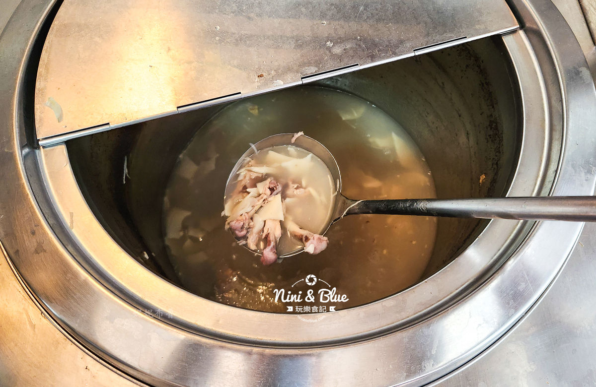 經典小排飯.台中便當08