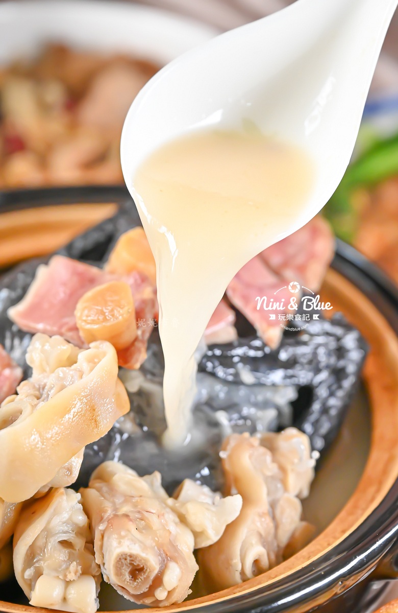 2026年冊子年菜 台中年菜 雞湯的湯 2026年冊子年菜 台中年菜 雞湯的湯