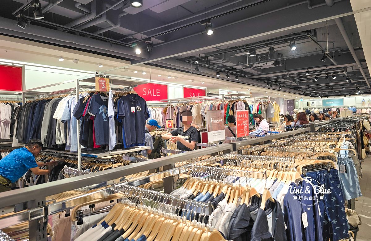 NET台中復興店：台中最大NET旗艦店，5層樓購物空間x紅標清倉區必逛，台中火車站旁 @Nini and Blue  玩樂食記