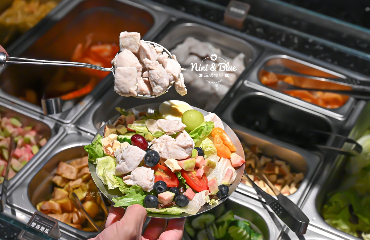 燒肉MEN 台中燒肉自助吧吃到飽 嫩雞肉