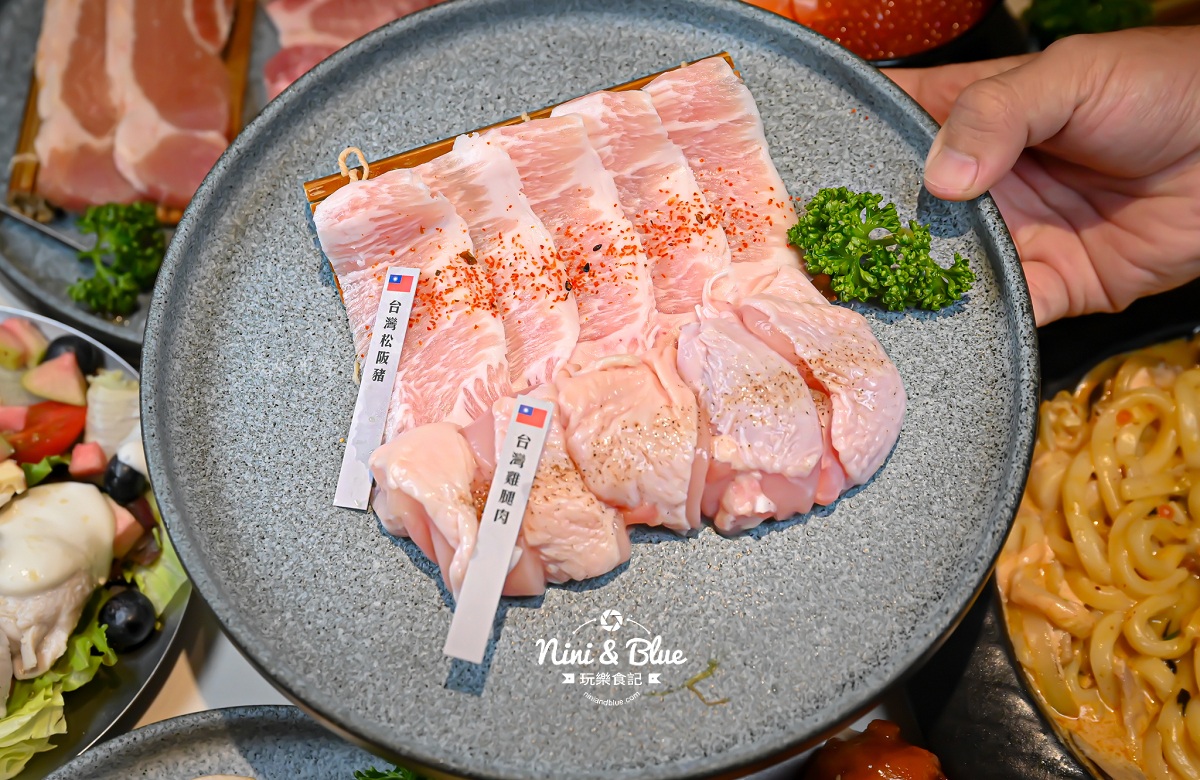 燒肉MEN 台中燒肉自助吧吃到飽 豬肉雞肉