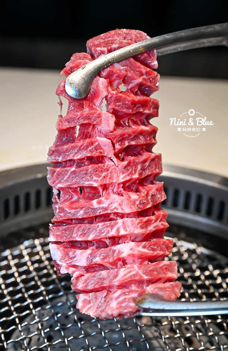 燒肉MEN 台中燒肉自助吧吃到飽 夢幻切牛肉