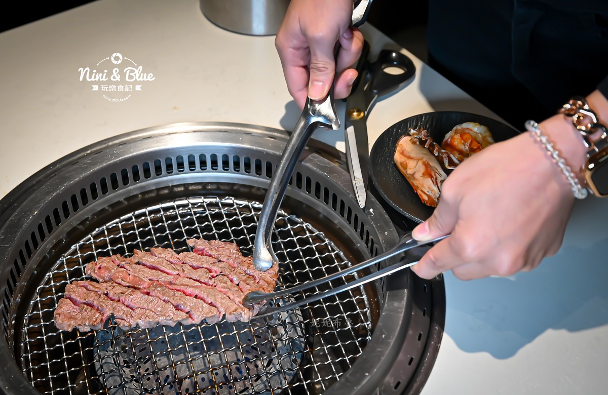 燒肉MEN 台中燒肉自助吧吃到飽 剪肉