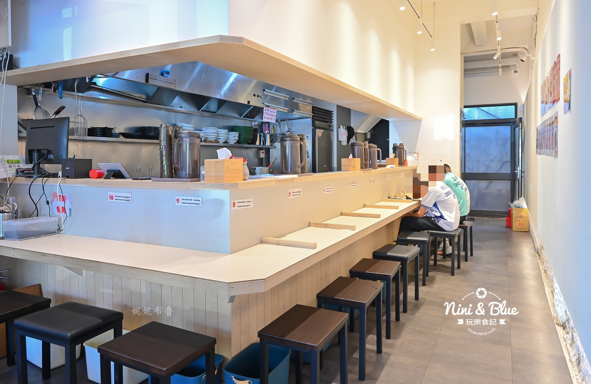 阿里郎韓式小館 台中菜單 一樓座位