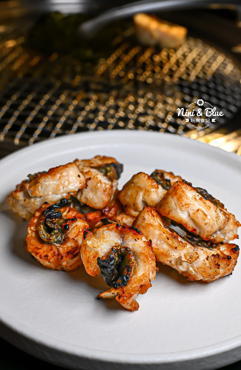 BAY Korean BBQ Club，台中韓式燒肉小菜免費續，推薦活水黑鰻、豬五花 @Nini and Blue 玩樂食記