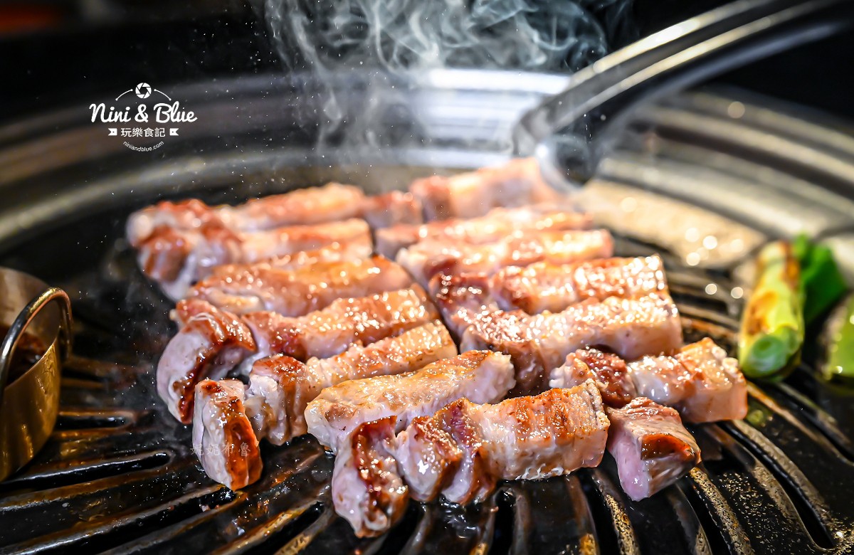 BAY Korean BBQ Club台中韓式燒肉 烤豬五花