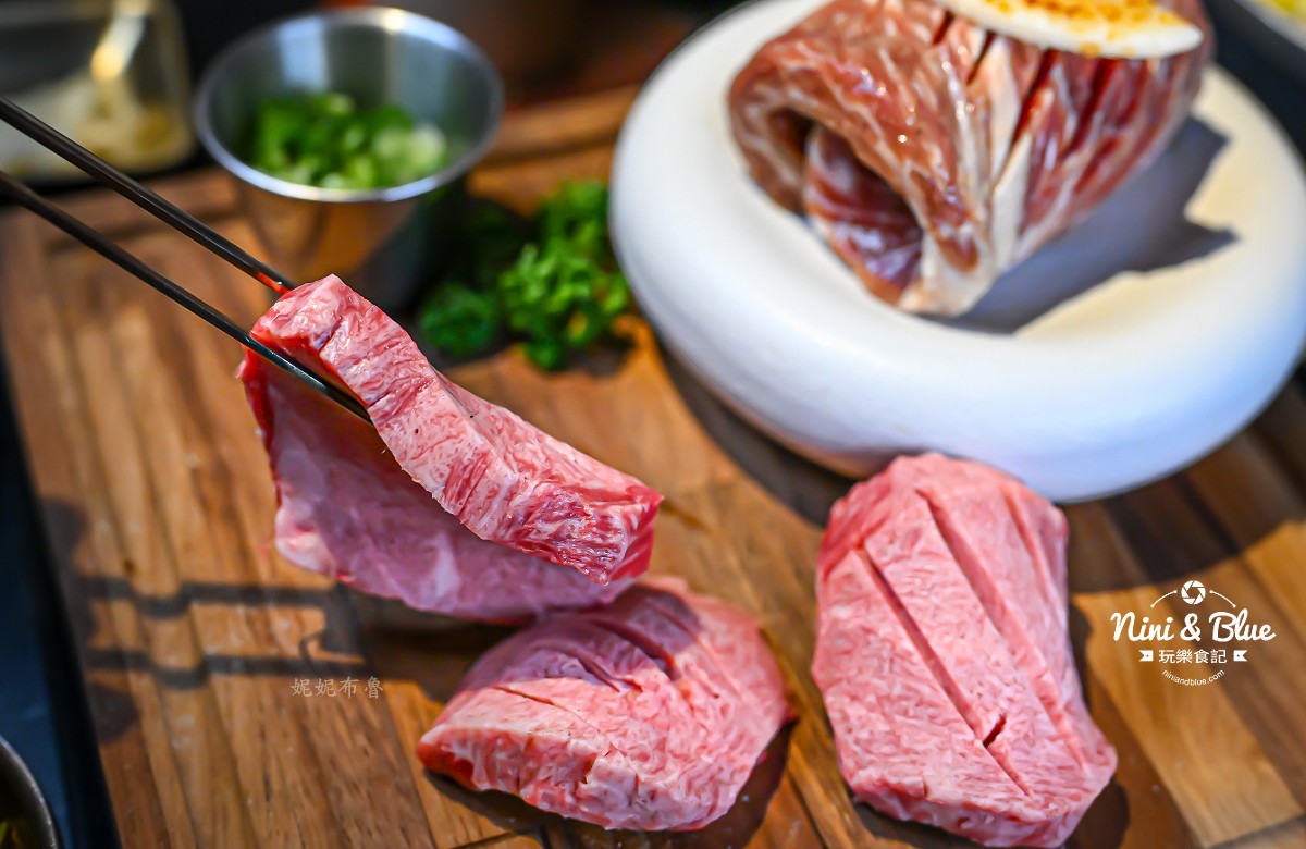 BAY Korean BBQ Club台中韓式燒肉 厚切牛舌