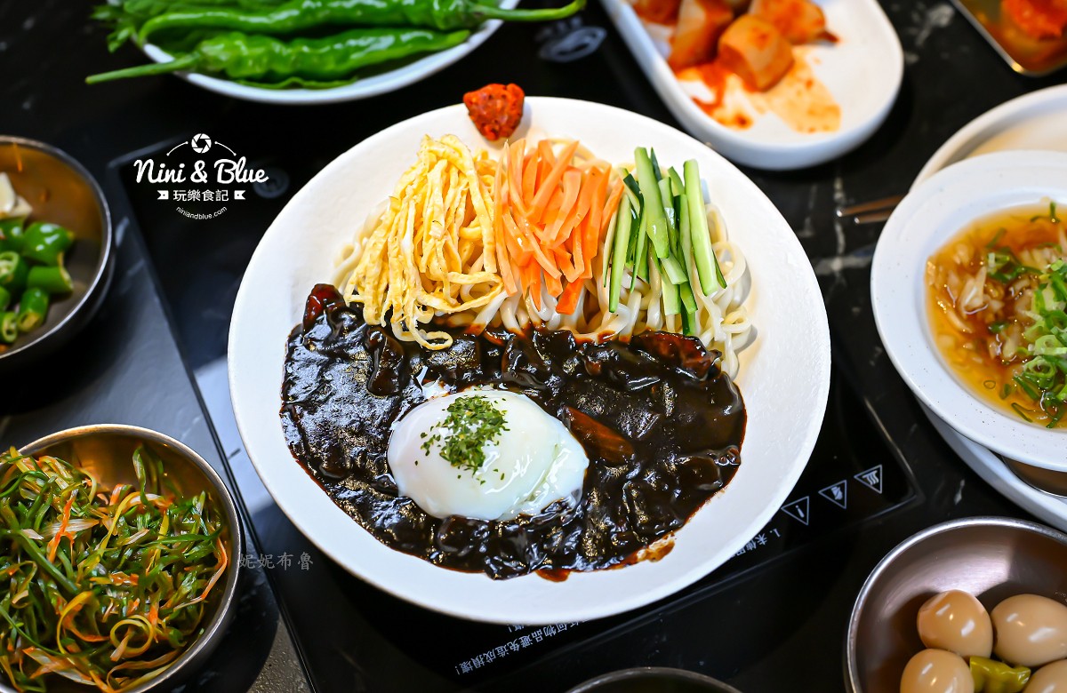 BAY Korean BBQ Club台中韓式燒肉 松露和牛黑醬麵