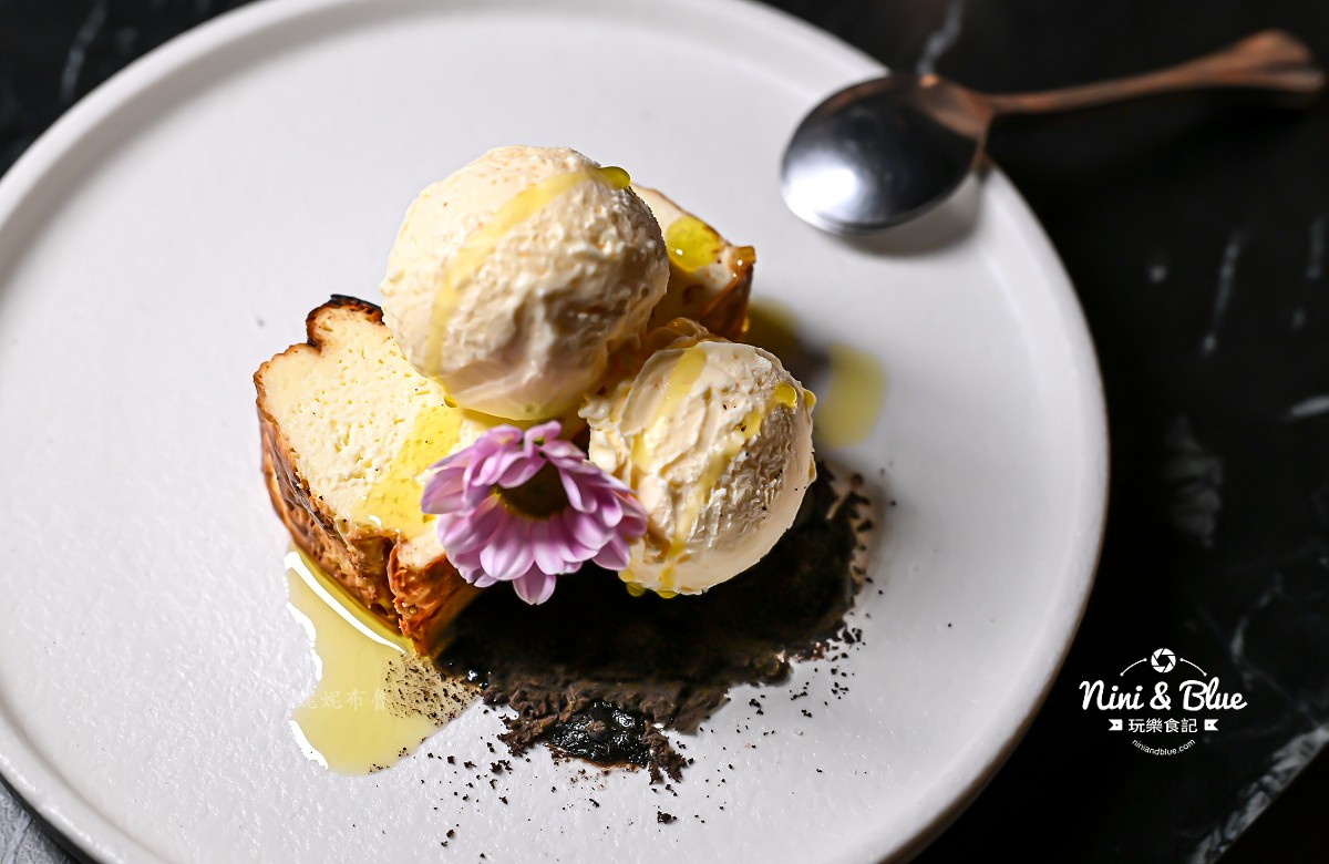 BAY Korean BBQ Club台中韓式燒肉 冰淇淋乳酪蛋糕