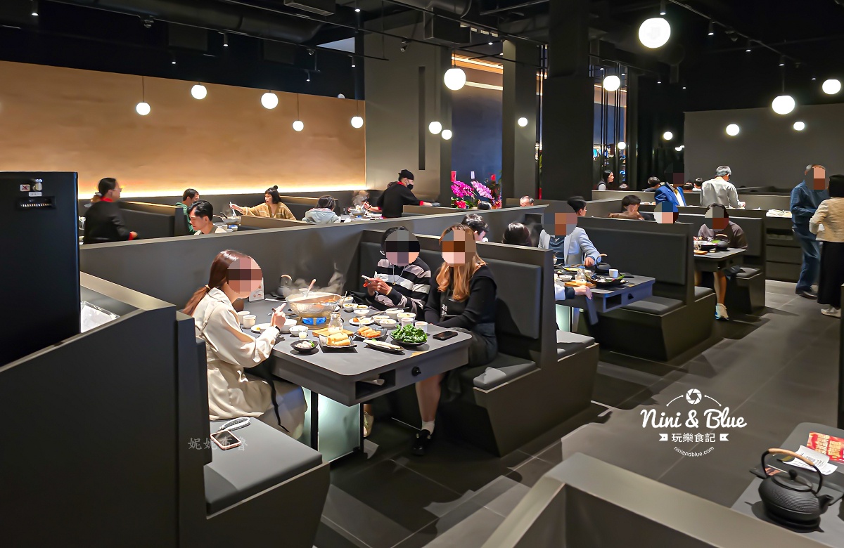 岩漿火鍋台中敦富停車 人潮 岩漿火鍋台中敦富停車 人潮