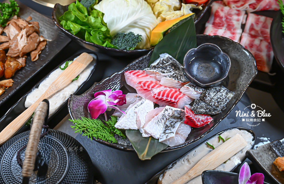 岩漿火鍋台中敦富停車 三鮮