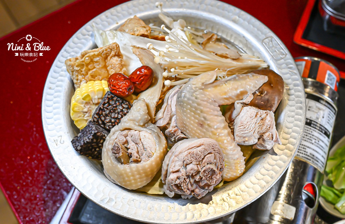 有春茶館2026菜單 麻油雞