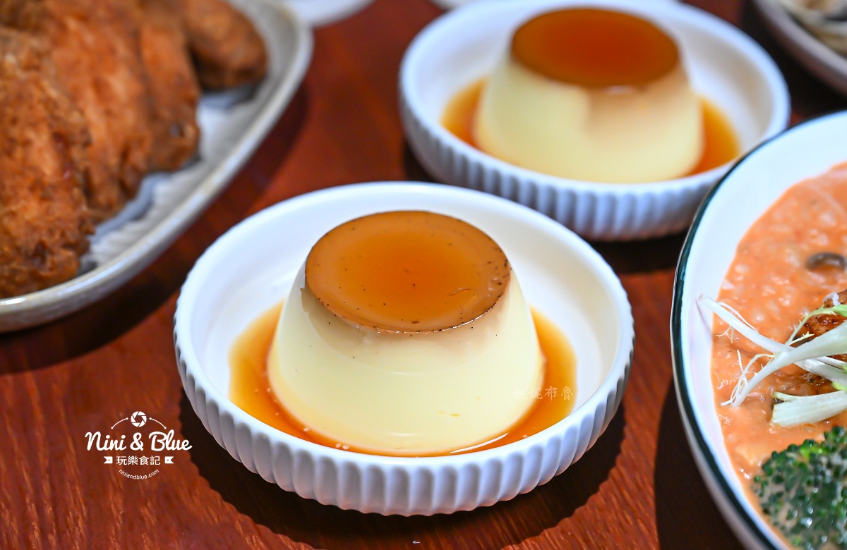 秋日義式餐館 布丁有香草籽