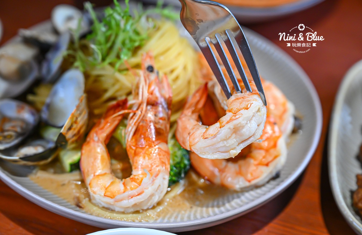 秋日義式餐館 鮮蝦去腸泥