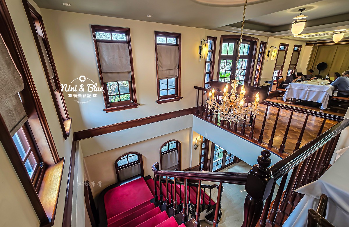 中山招待所 台中法式餐廳 菜單價格 旋轉樓梯 中山招待所 台中法式餐廳 菜單價格 02