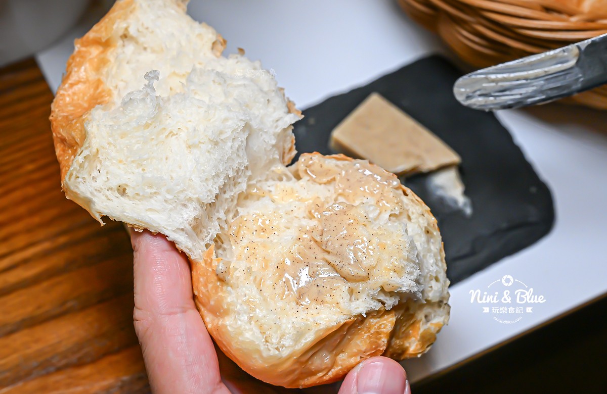 中山招待所 台中法式餐廳 菜單價格 麵包奶油