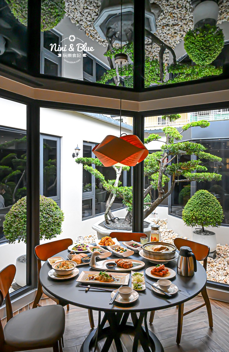 厝秘功夫菜大里店 菜單 庭園