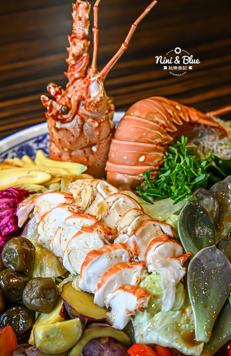 范頭家 圓桌合菜 台中 停車 龍蝦肉