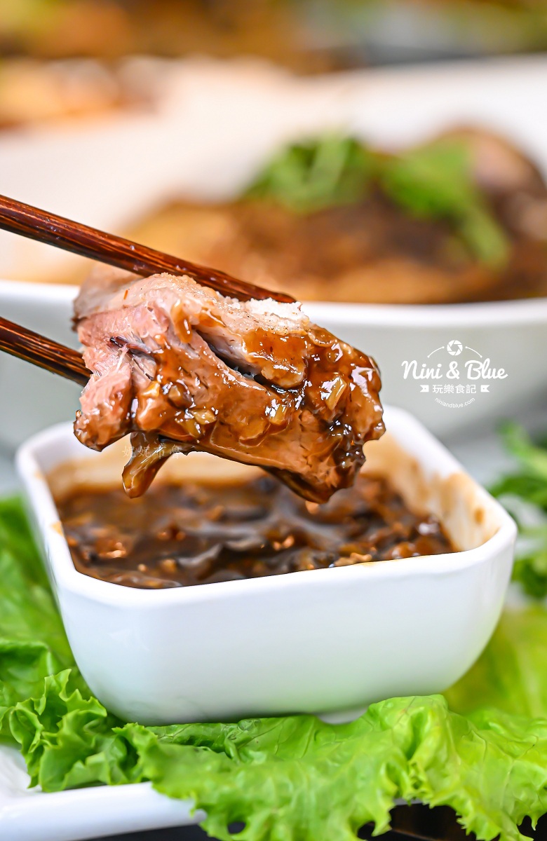 范頭家 圓桌合菜 台中 停車 鴨肉沾醬