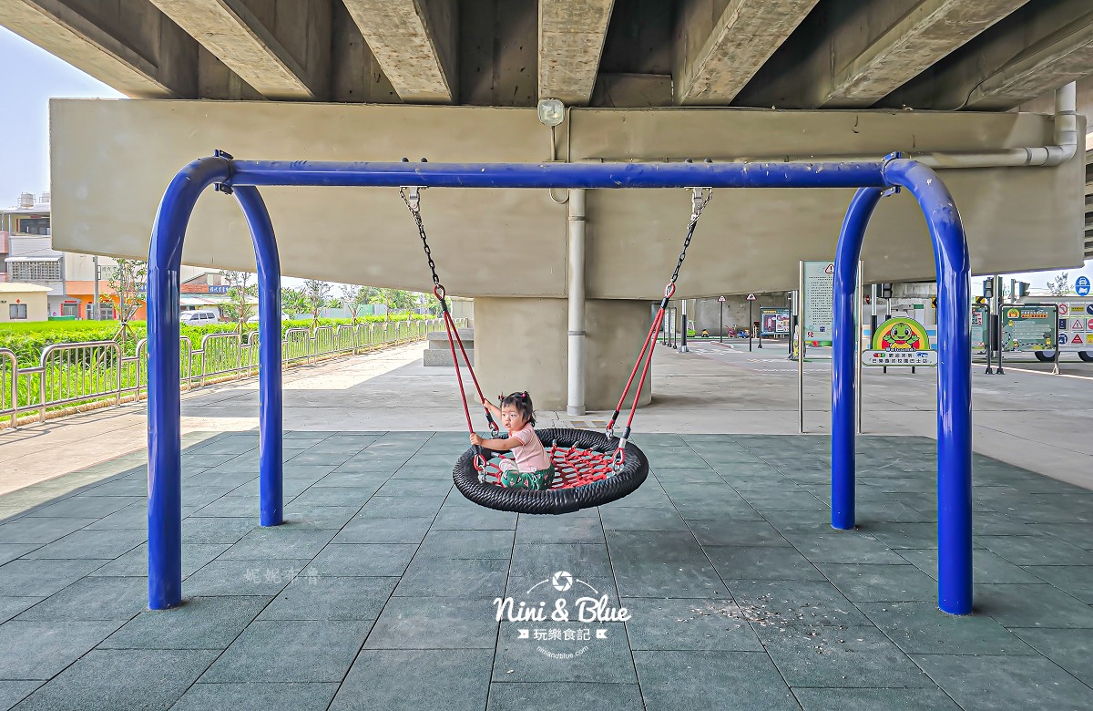 台中霧峰烏龜交通公園 豐正兒童04