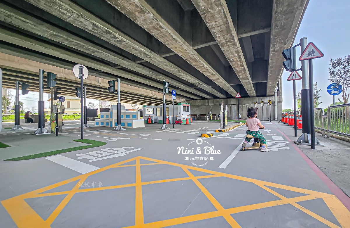 台中霧峰烏龜交通公園 豐正兒童10
