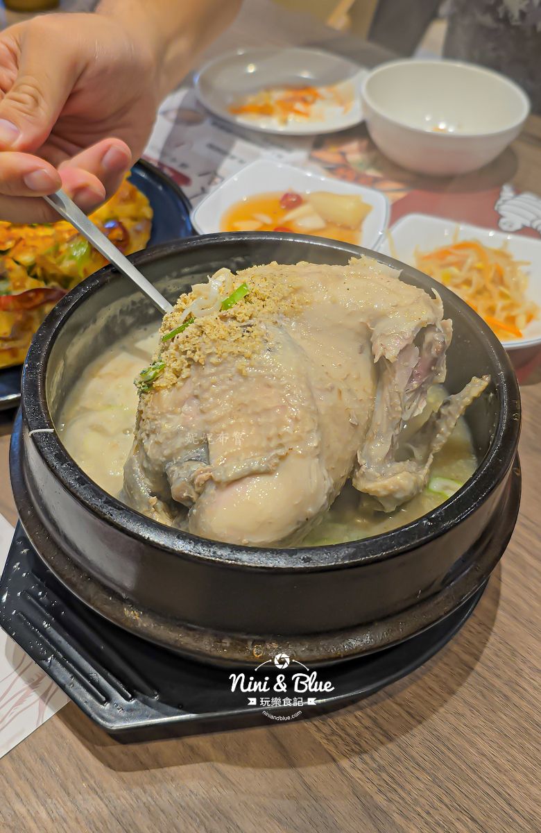 百年土種蔘雞湯 台中文心店.韓式料理10 百年土種蔘雞湯 台中文心店.韓式料理10