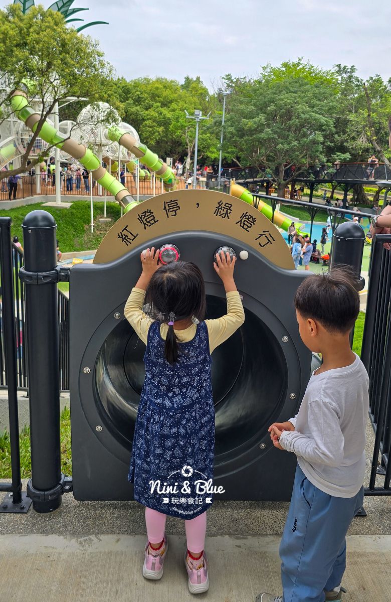 鰲峰山公園谷溜遊戲場台中公園13