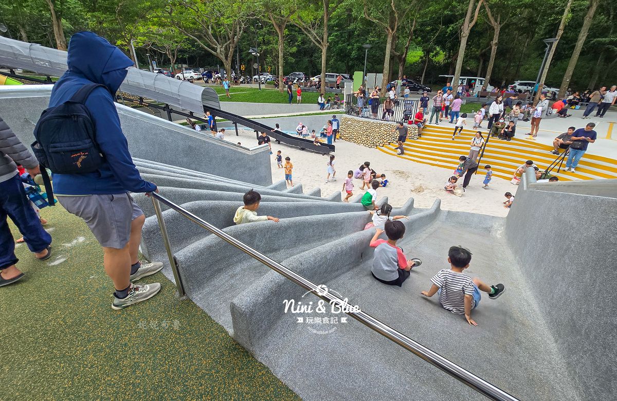 鰲峰山公園谷溜遊戲場台中公園14