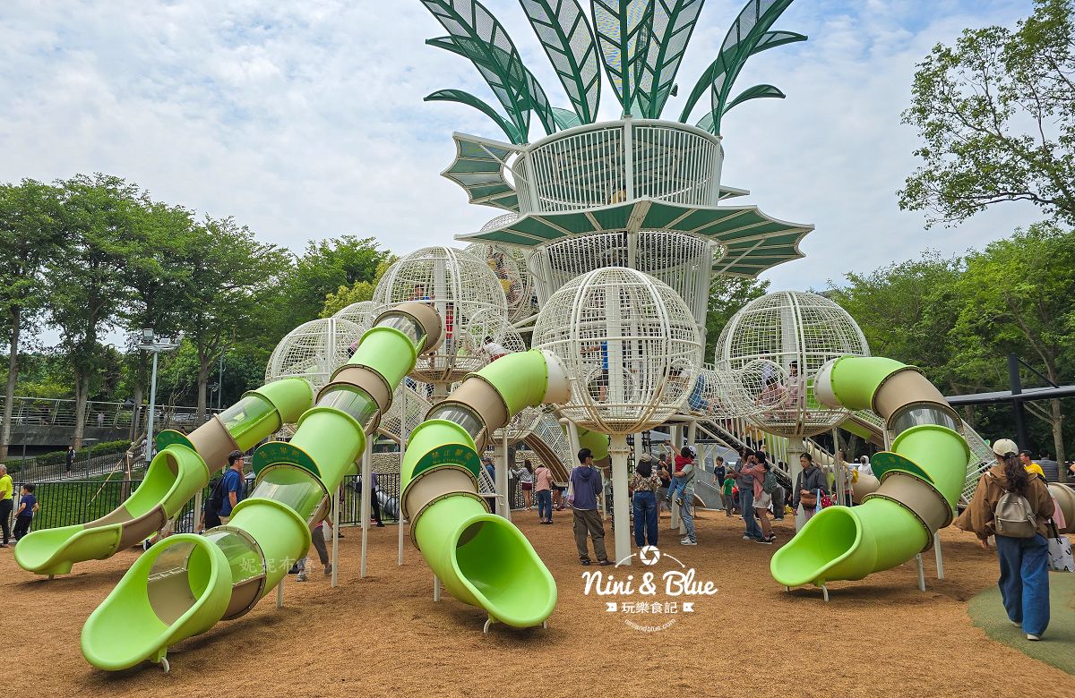 鰲峰山公園谷溜遊戲場台中公園18
