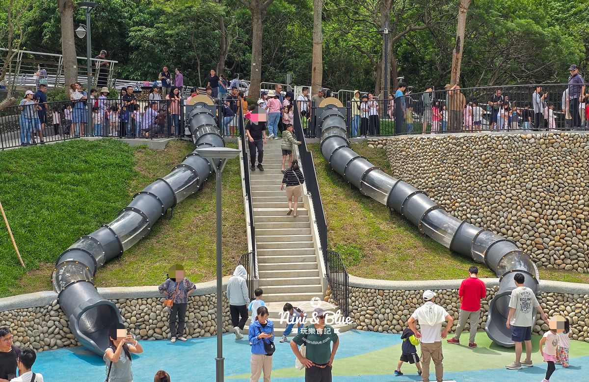鰲峰山公園谷溜遊戲場台中公園19