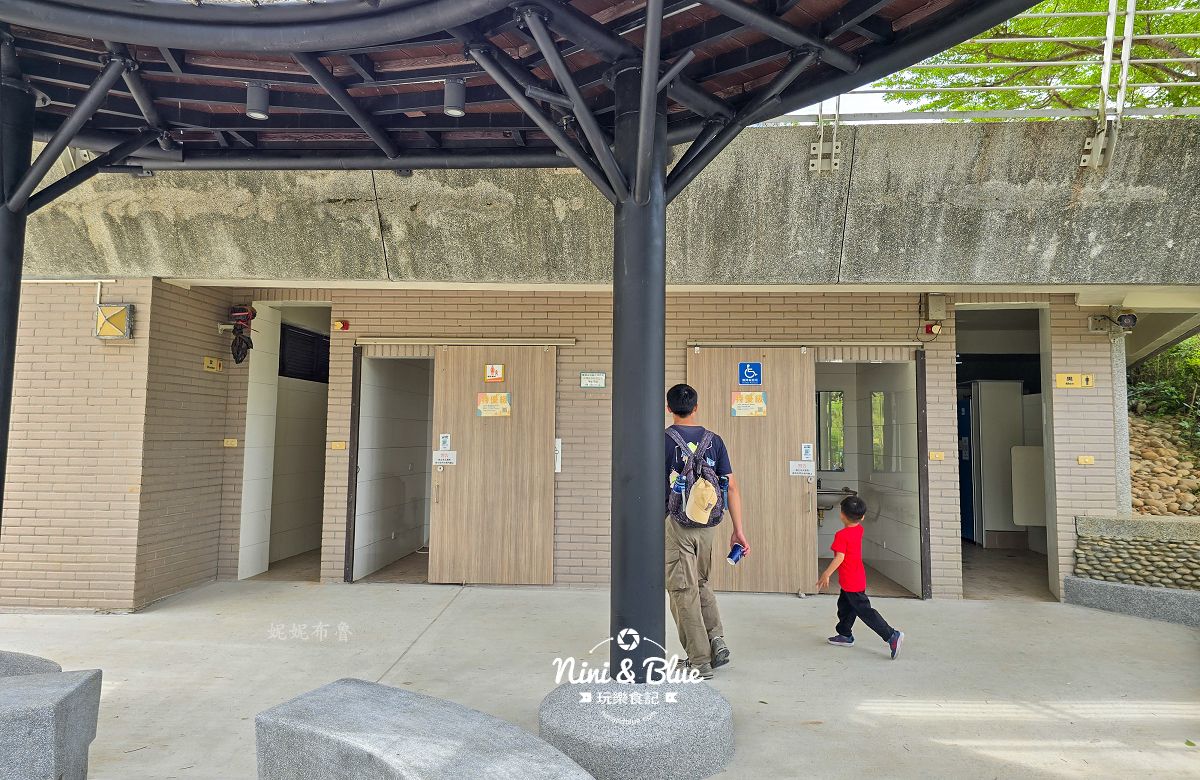 鰲峰山公園谷溜遊戲場台中公園21