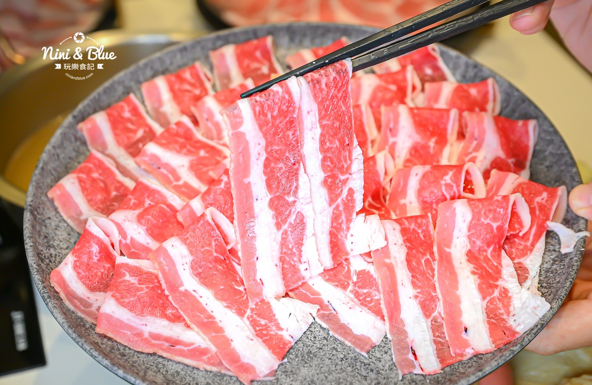 員林桔日鍋物菜單 蒸蛋湯火鍋 牛肉
