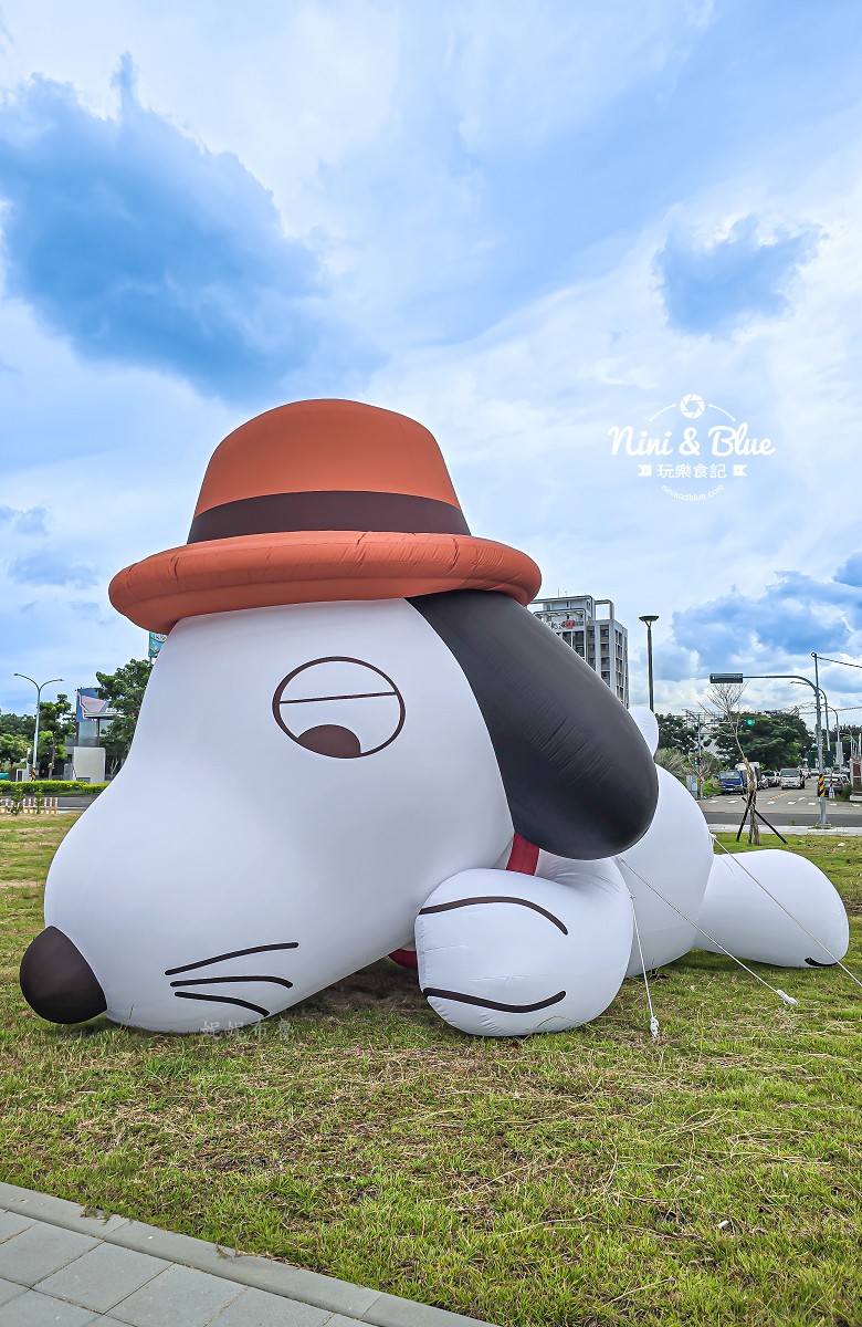 台中水湳轉運中心站 史努比大型氣偶 台中水湳轉運中心站 史努比大型氣偶
