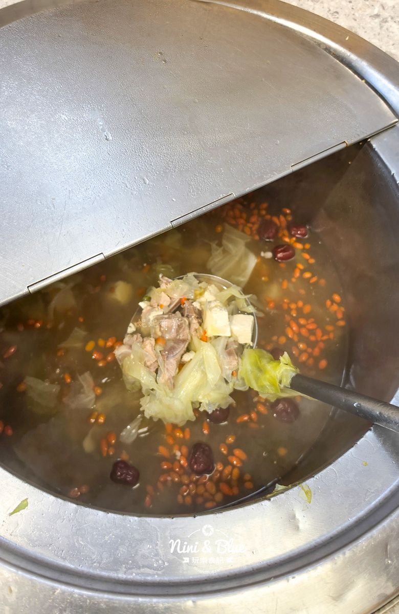 大無敵烤肉飯台中便當05