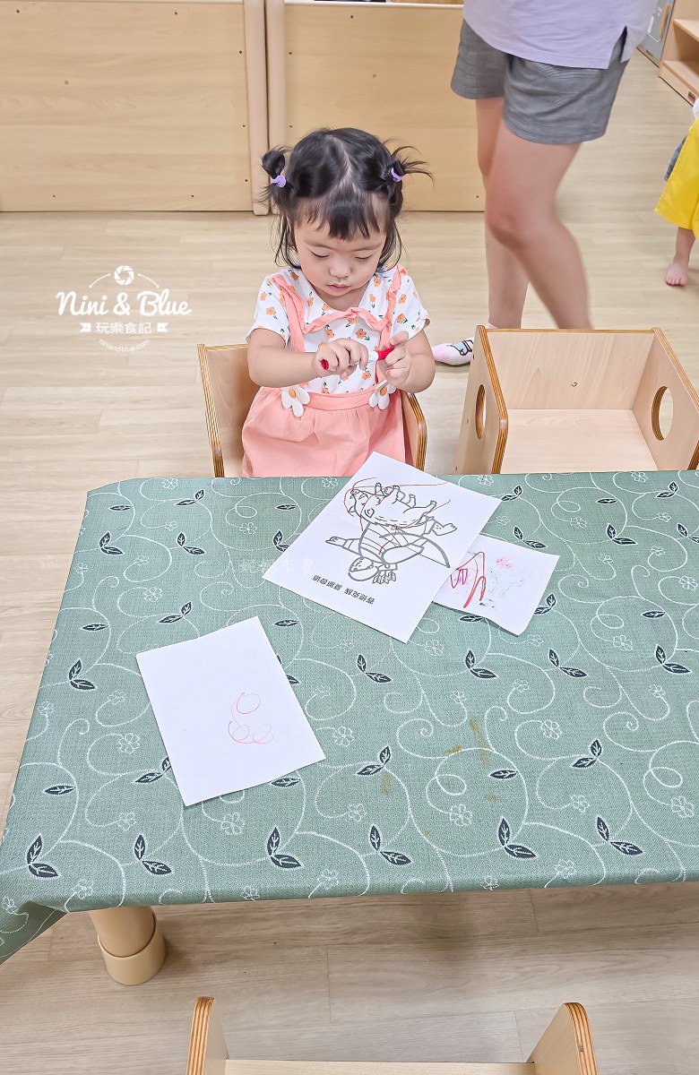 沙鹿親子館 畫畫