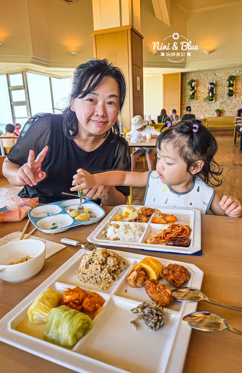 美麗海水族館 INOH吃到飽 小孩也吃得開心