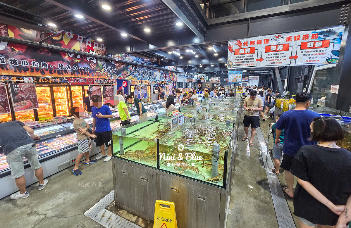 水產教父海鮮市場 – 台中海鮮批發市場，占地300坪的海鮮.肉品.生魚片.熟食區、代客料理與停車攻略 @Nini and Blue 玩樂食記